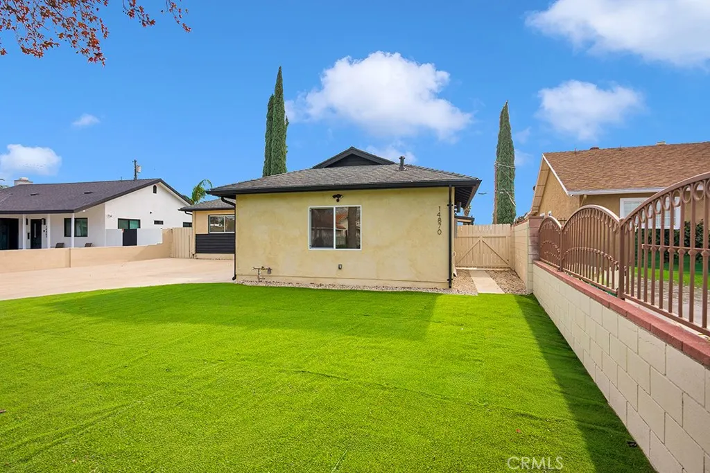 Additional image 44 of 14868 Envoy, Sylmar, CA 91342