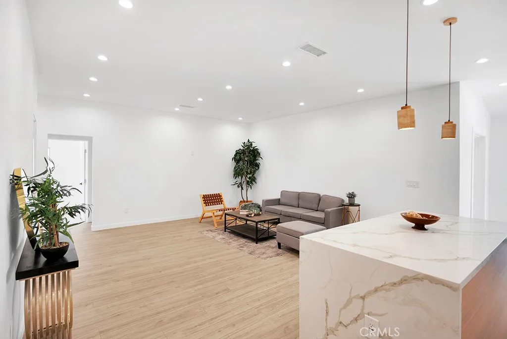 Additional image 57 of 14868 Envoy, Sylmar, CA 91342