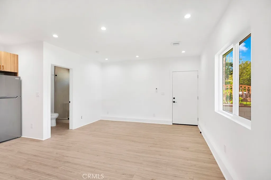 Additional image 35 of 14868 Envoy, Sylmar, CA 91342
