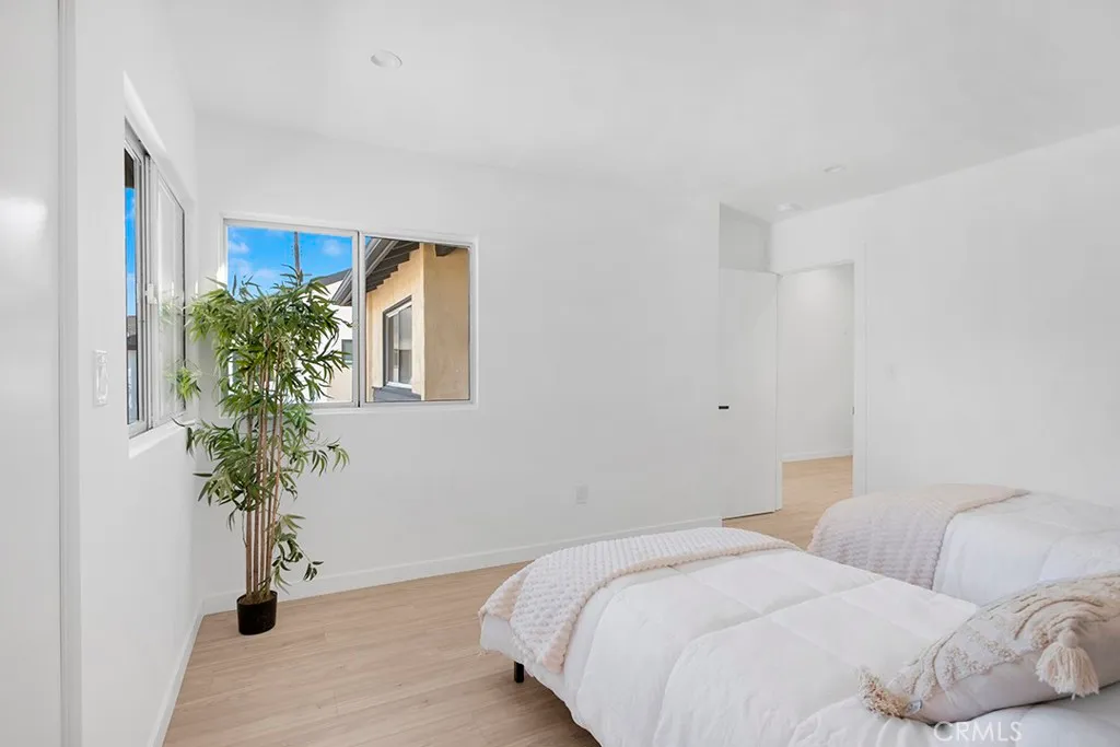 Additional image 73 of 14868 Envoy, Sylmar, CA 91342