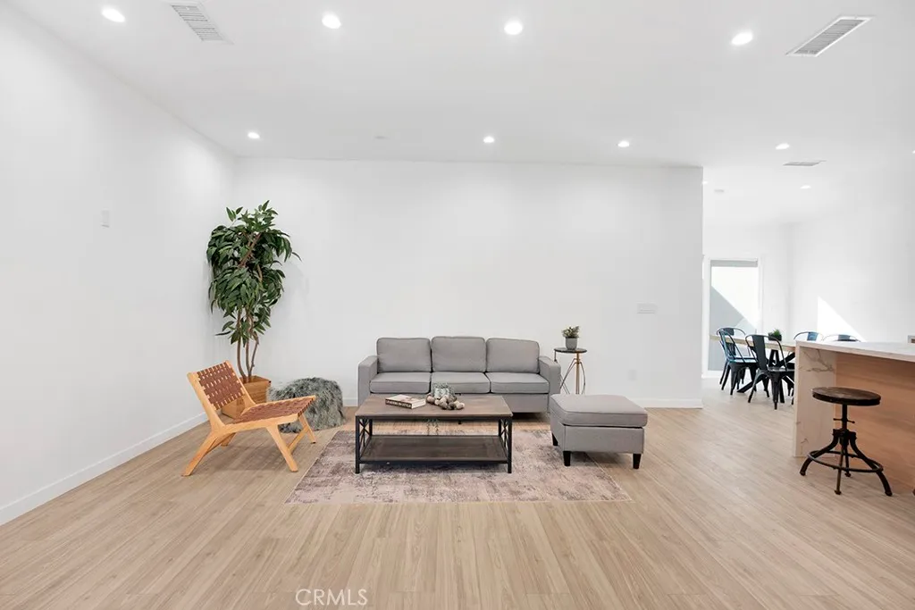 Additional image 56 of 14868 Envoy, Sylmar, CA 91342