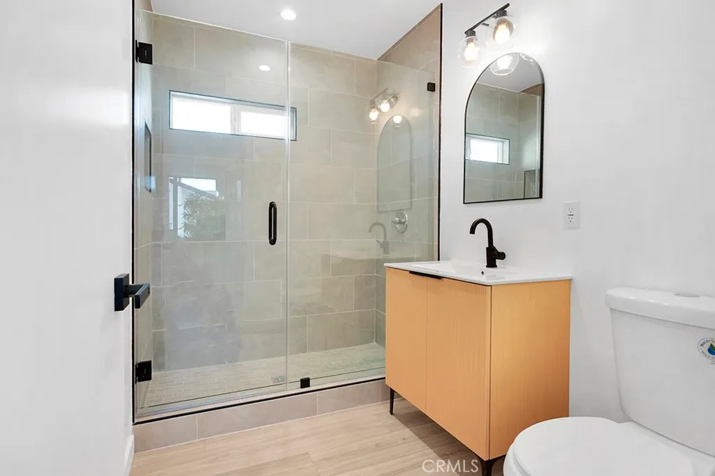 Additional image 68 of 14868 Envoy, Sylmar, CA 91342