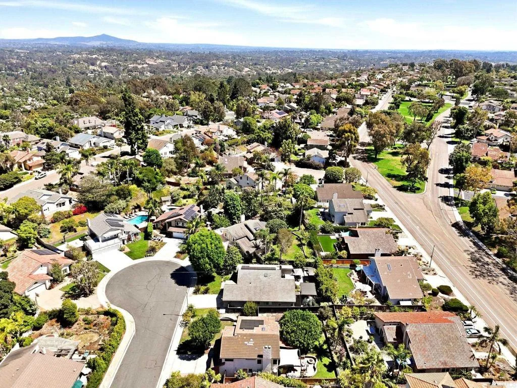 512 Tranquil Court, Encinitas, CA 92024