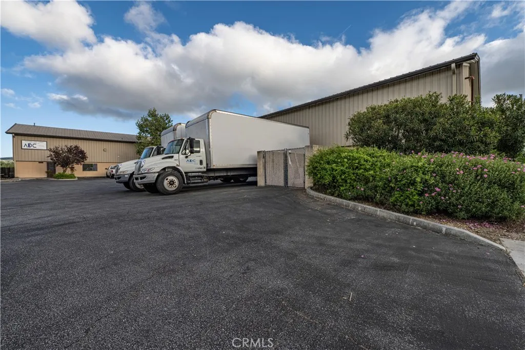 Additional image 11 of 5145 Traffic Way, Atascadero, CA 93422