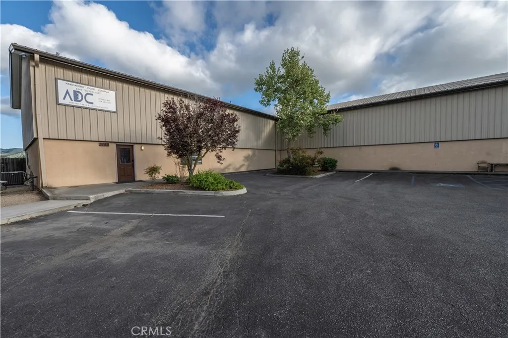 Additional image 4 of 5145 Traffic Way, Atascadero, CA 93422