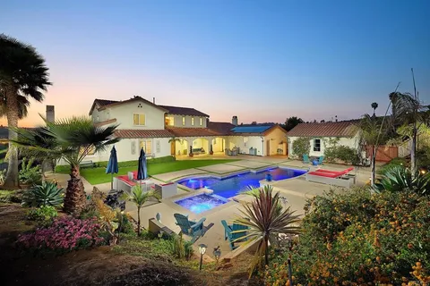 5617 Hidden Grove Way, Bonsall, CA MLS: NDP2504704