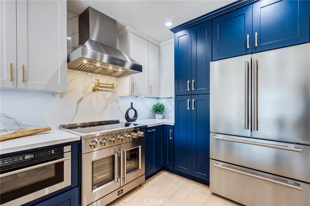 Additional image 91 of 11919 Mayfield Ave Unit 2, Los Angeles, CA 90049