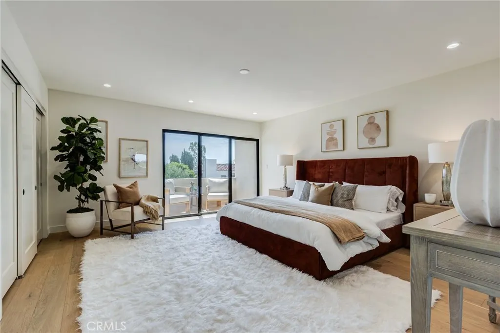 Additional image 55 of 11919 Mayfield Ave Unit 2, Los Angeles, CA 90049