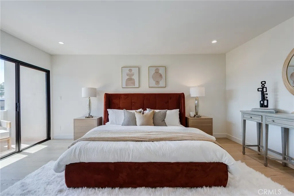 Additional image 124 of 11919 Mayfield Ave Unit 2, Los Angeles, CA 90049