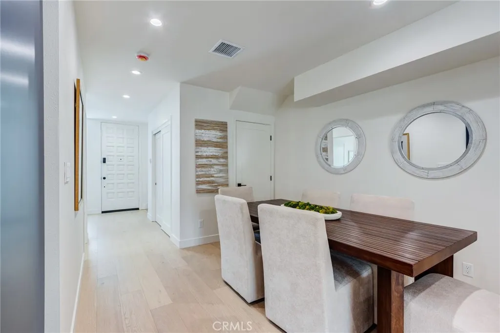 Additional image 98 of 11919 Mayfield Ave Unit 2, Los Angeles, CA 90049