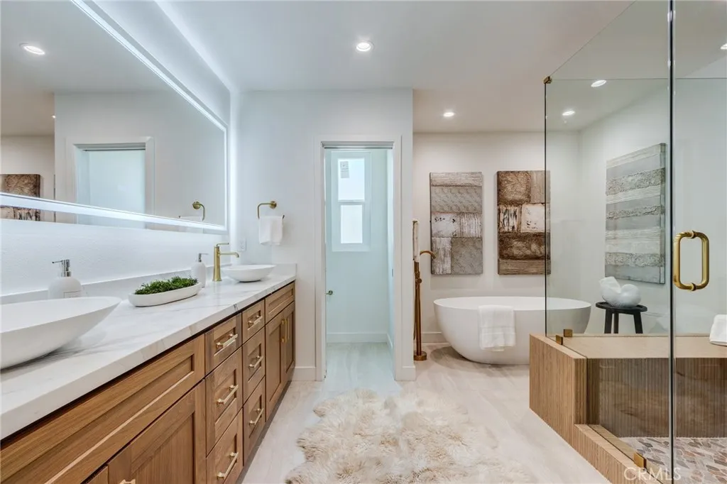 Additional image 73 of 11919 Mayfield Ave Unit 2, Los Angeles, CA 90049