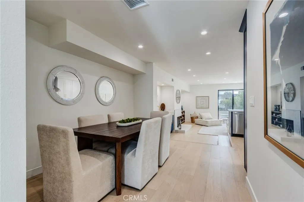 Additional image 85 of 11919 Mayfield Ave Unit 2, Los Angeles, CA 90049