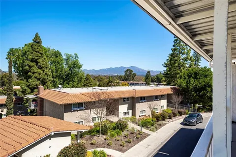 2293 Via Puerta Unit O, Laguna Woods, CA MLS: OC25061342