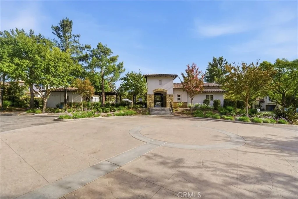28007 Alta Vista Ave, Valencia, CA 91355