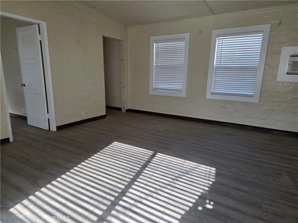 10090 Eddystone St, Riverside, CA 92503 photo 3