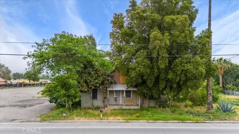 1044 Main Street, Riverside, CA MLS: SW25100467