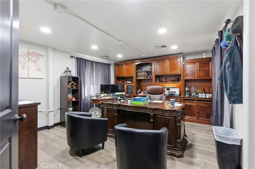 Additional image 63 of 2810 Patton Way, Bakersfield, CA 93308
