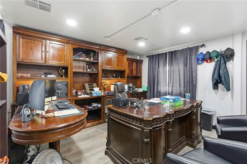 Additional image 18 of 2810 Patton Way, Bakersfield, CA 93308