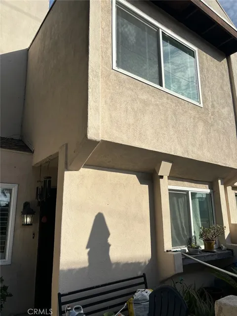16710 Orange Avenue Unit A1, Paramount, CA MLS: RS25020817