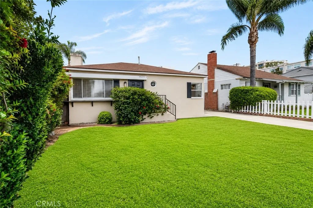 Additional image 2 of 15224 La Maida St, Sherman Oaks, CA 91403