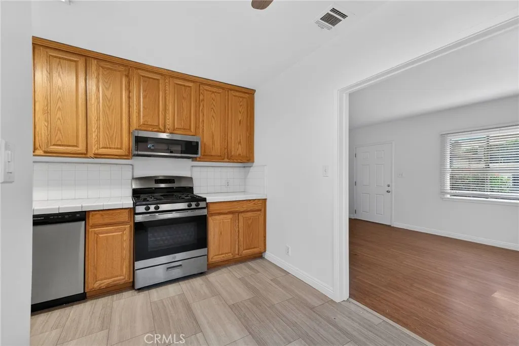 Additional image 42 of 15224 La Maida St, Sherman Oaks, CA 91403