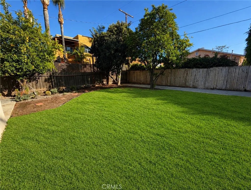 15224 La Maida St, Sherman Oaks, CA 91403