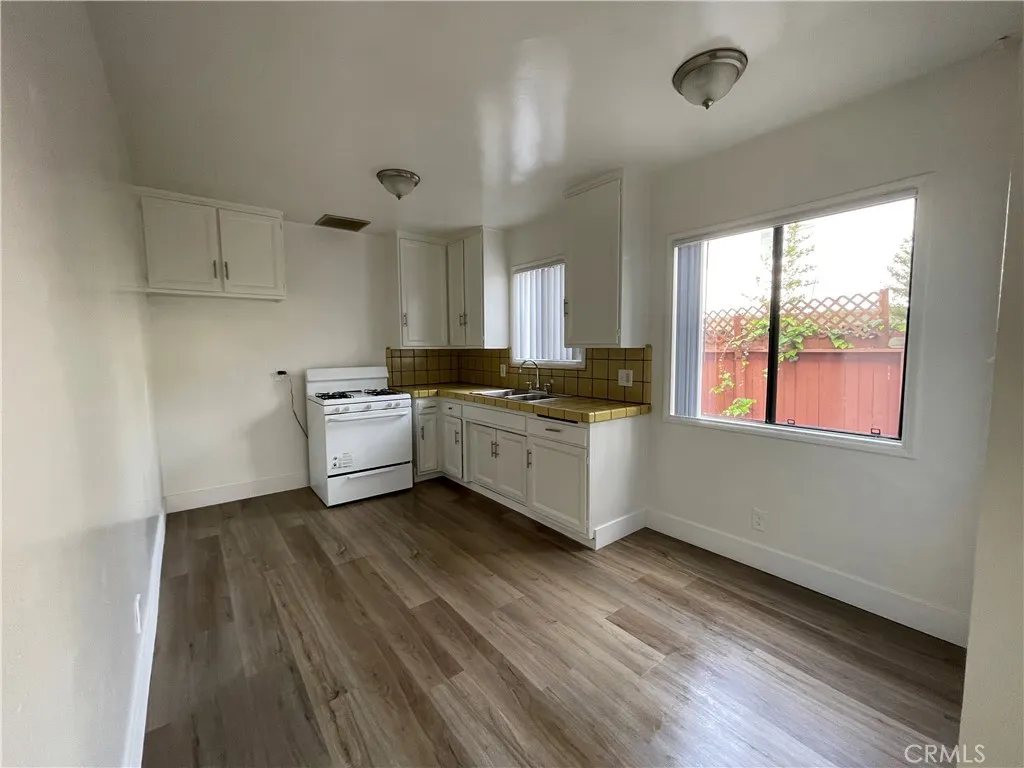 Additional image 7 of 3444 Redondo Beach Boulevard Unit 3, Torrance, CA 90504