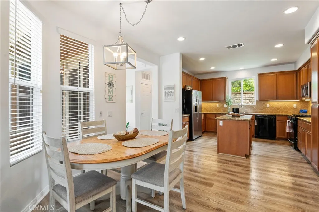 Additional image 44 of 27563 Weeping Willow Drive, Valencia, CA 91354