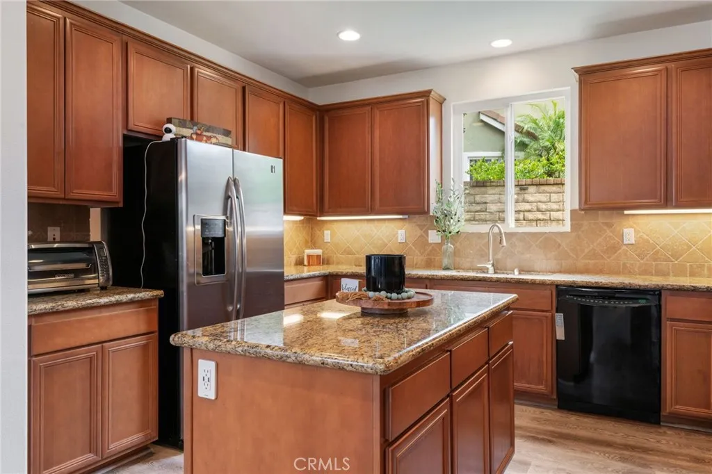 Additional image 47 of 27563 Weeping Willow Drive, Valencia, CA 91354