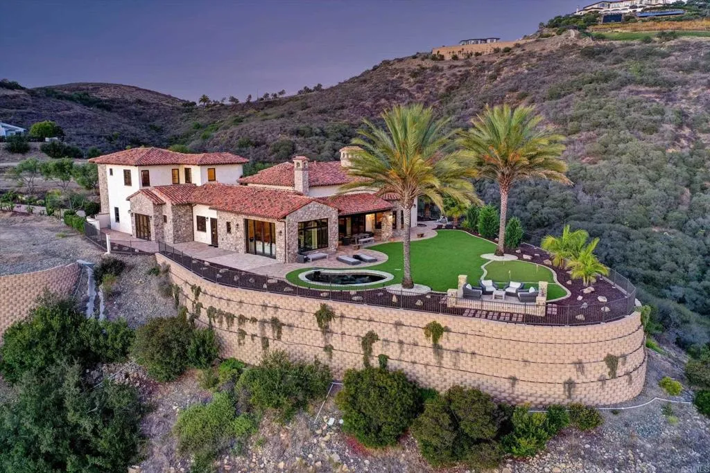 Property image for 18179 El Brazo, Rancho Santa Fe, CA 92067