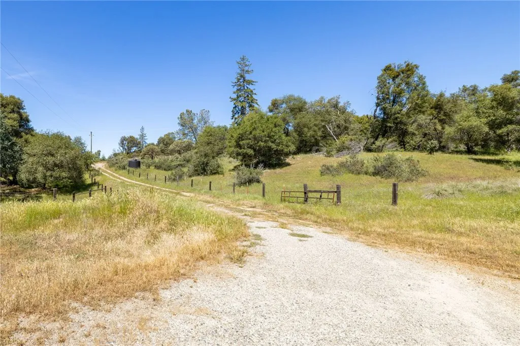 Additional image 110 of 4716 Leonard Rd, Mariposa, CA 95338