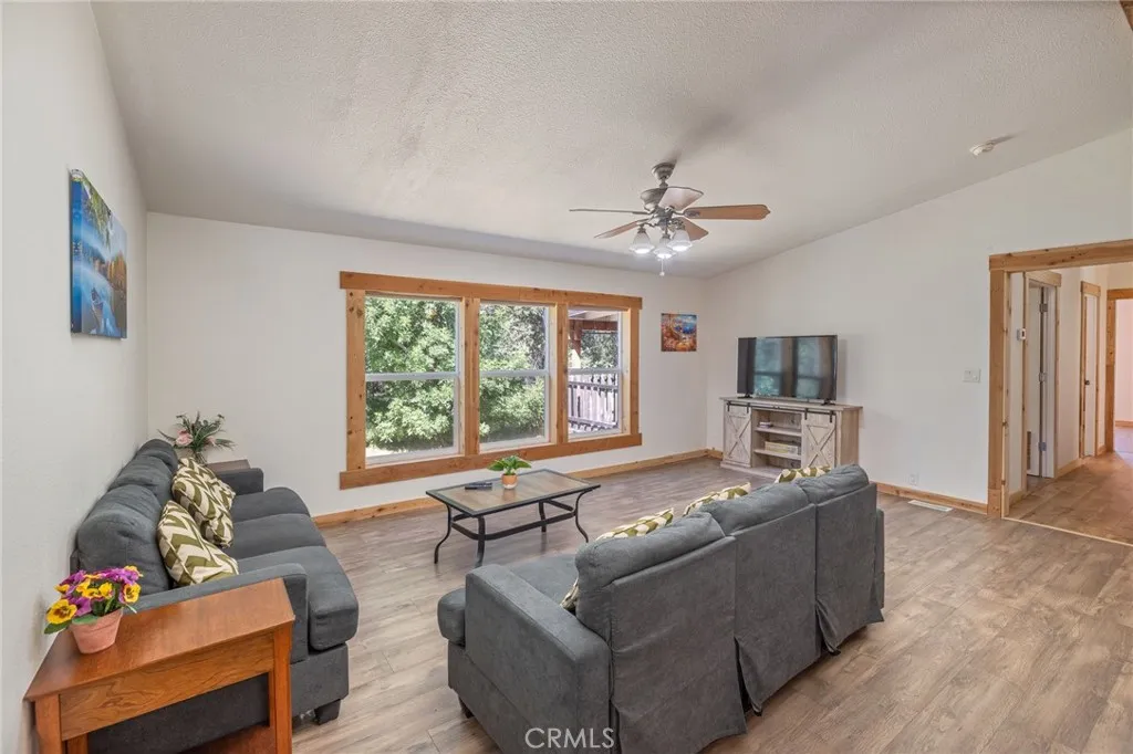 Additional image 11 of 4716 Leonard Rd, Mariposa, CA 95338