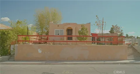 232 E Fredricks Street, Barstow, CA MLS: HD25069808