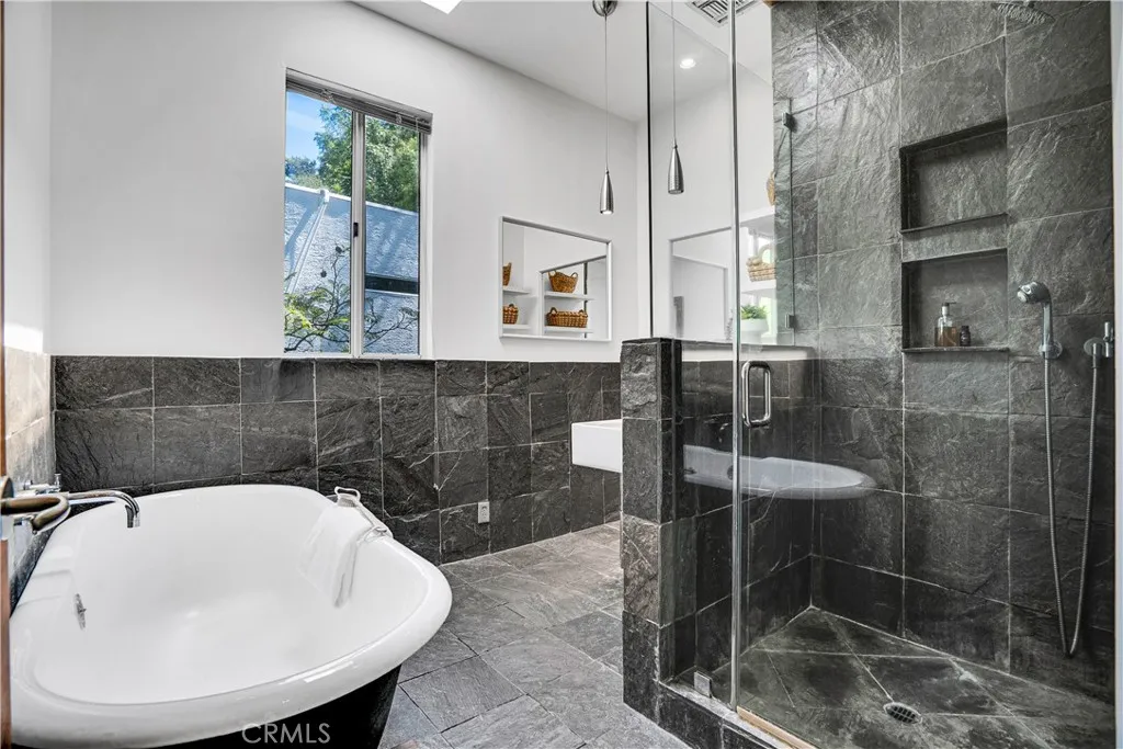 Additional image 41 of 8738 Wonderland Avenue, Los Angeles, CA 90046
