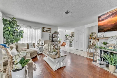 1230 S Cypress Avenue Unit A, Ontario, CA 91762 - MLS#: WS25068603