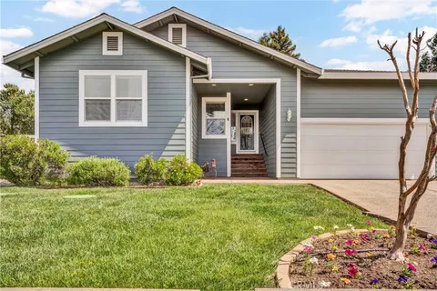 17126 Squirrelhill Road, Hidden Valley Lake, CA MLS: LC25083555