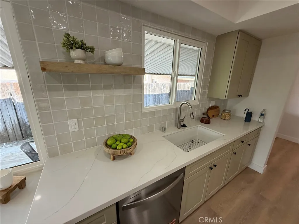 10579 Lev Ave, Mission Hills (San Fernando), CA 91345