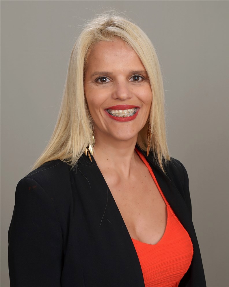 Agent Photo