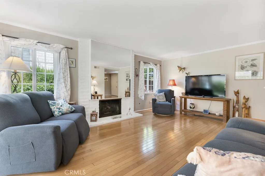 Additional image 57 of 32 W Bonita Dr, Simi Valley, CA 93065
