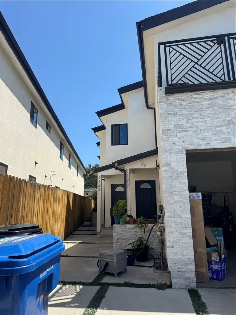 Additional image 9 of 1122 E 94th Street, Los Angeles, CA 90002