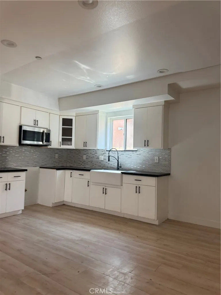 Additional image 12 of 1122 E 94th Street, Los Angeles, CA 90002