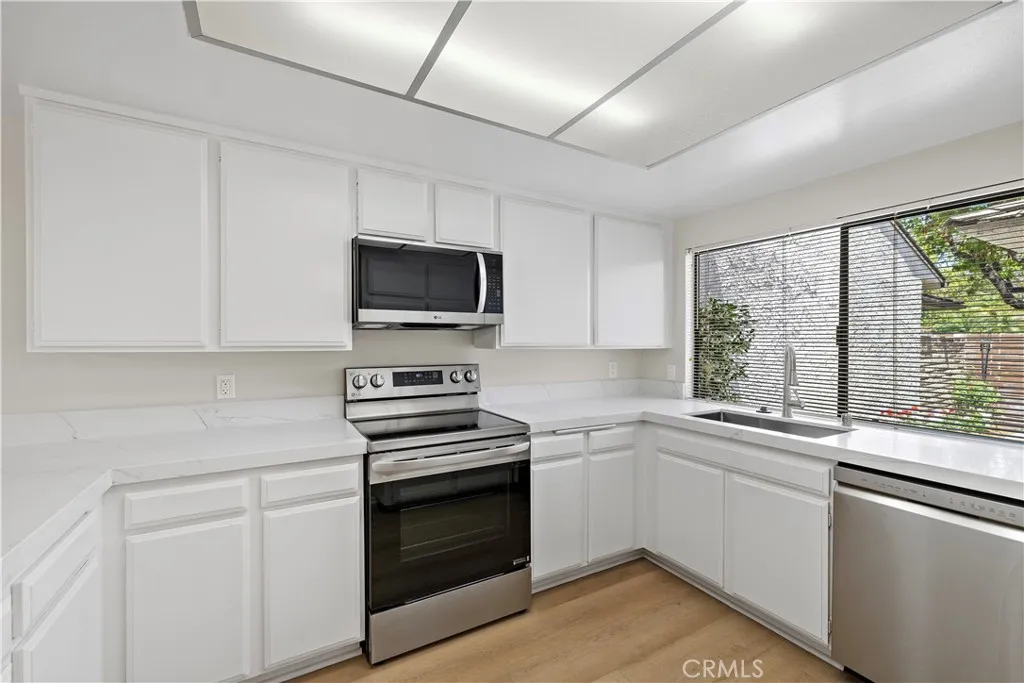 Additional image 39 of 17284 Citron, Irvine, CA 92612