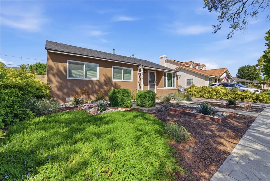 Additional image 95 of 1873 Marber Ave, Long Beach, CA 90815