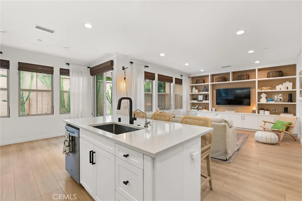 Additional image 56 of 112 Gemstone, Irvine, CA 92620