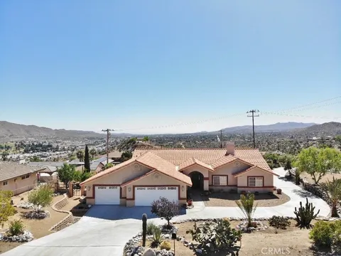 7787 Chaparral Drive, Yucca Valley, CA 92284 - MLS#: SW24098273