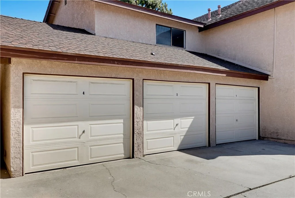 4881 Vista Dr Unit 2, Huntington Beach, CA 92649
