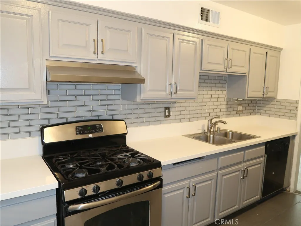 Additional image 37 of 8105 Canby Unit 4, Reseda, CA 91335