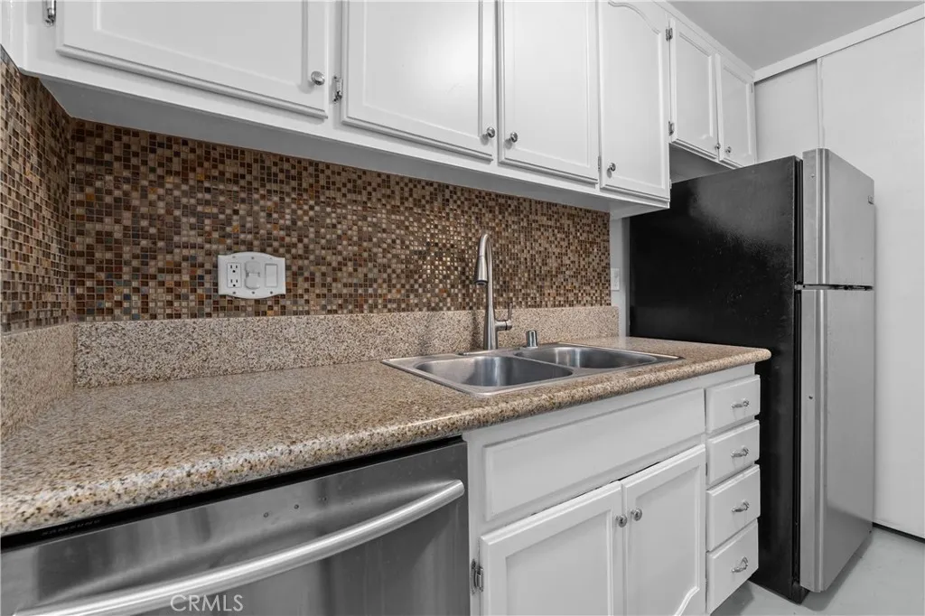 Additional image 23 of 20134 Leadwell St Unit 126, Winnetka, CA 91306