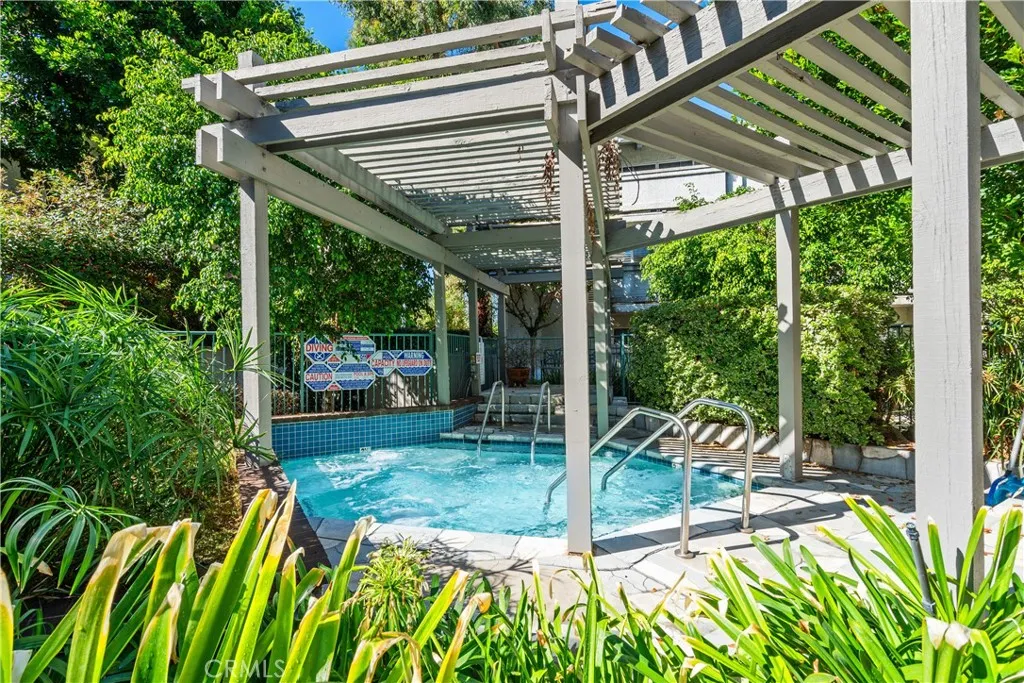 Additional image 52 of 20134 Leadwell St Unit 126, Winnetka, CA 91306