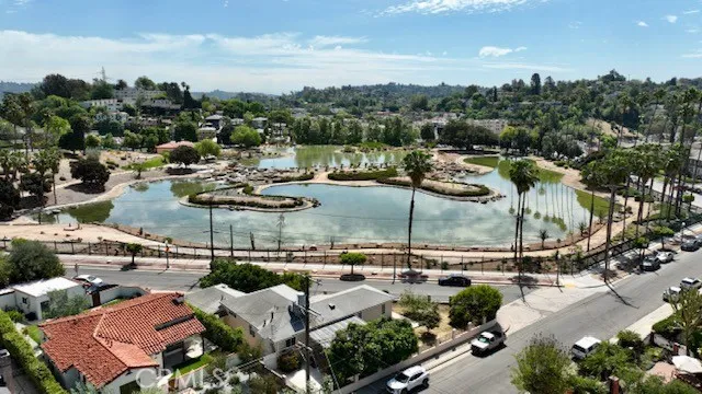 Additional image 78 of 3036 Surry Street, Los Angeles, CA 90027